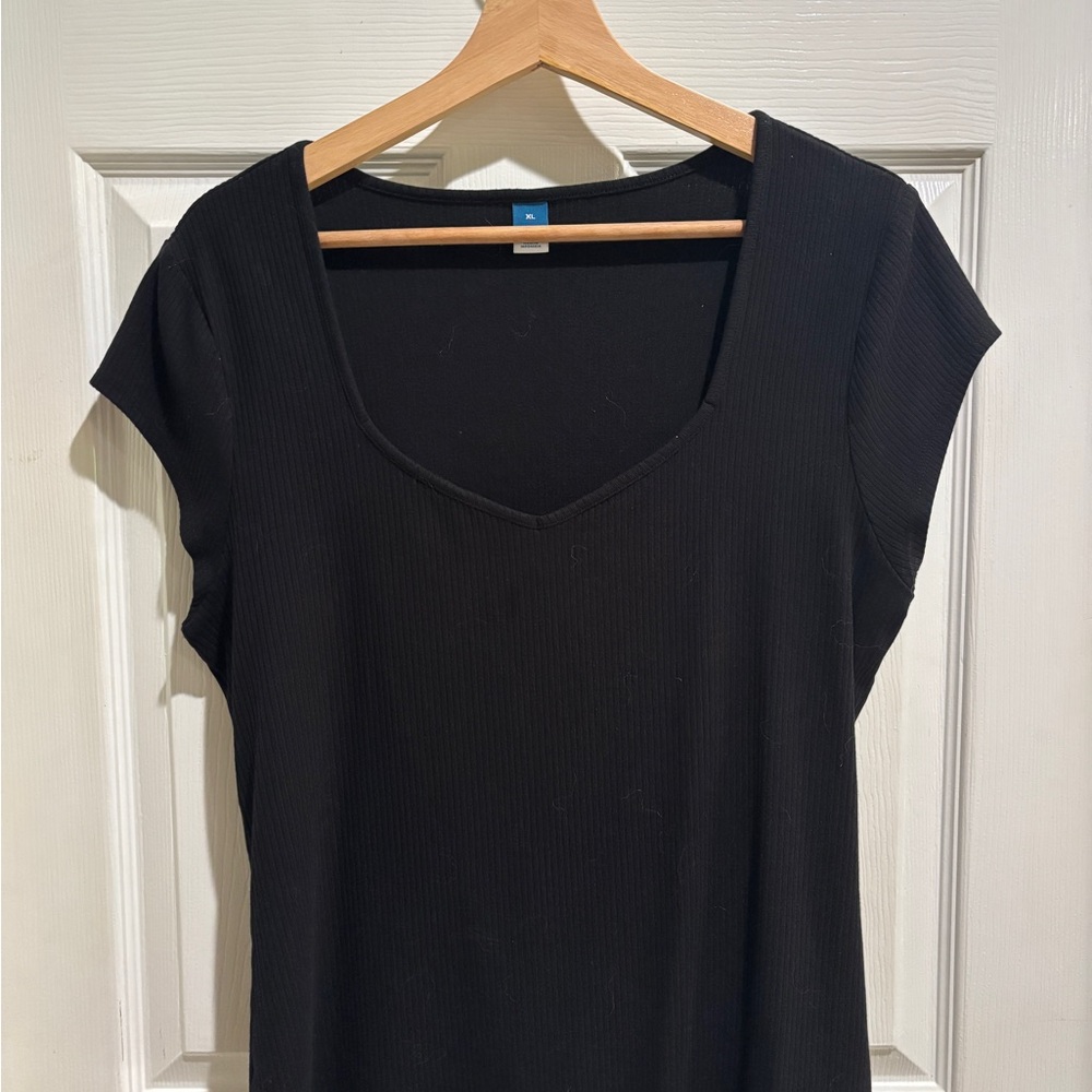 Old Navy Black Short Sleeve Women's Tee
